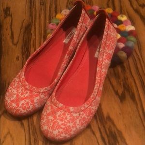 Red damask patterned Camper flats